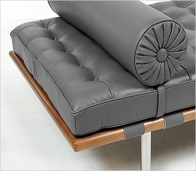 Exhibition Daybed - Cloud Gray Leather
