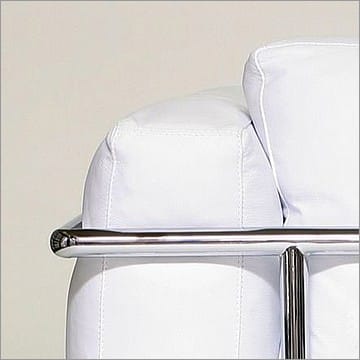 Le Corbusier - Grand Comfort Lounge Chair