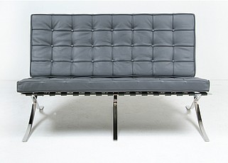 Mies van der Rohe: Exhibition Loveseat - Charcoal Gray