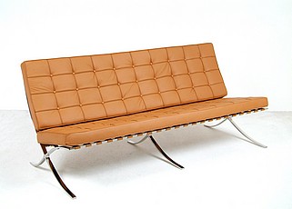 Show product details for Mies van der Rohe: Exhibition Sofa