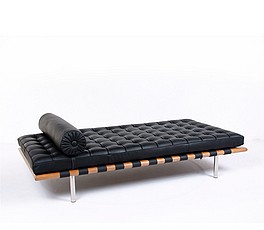 Show product details for Exhibition Daybed - Premium Black Leather