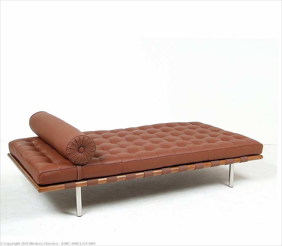 Daybed Brown van Knoll | | der Barcelona Saddle by Mies Copy Rohe