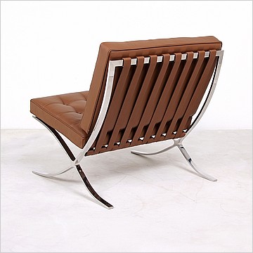 Exhibition Chair - Saddle Brown Leather