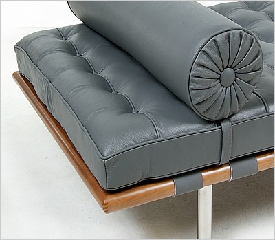 Exhibition Daybed - Charcoal Gray Leather