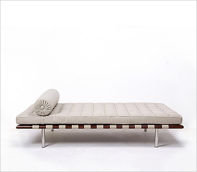 Mies van der Rohe Style: Exhibition Daybed