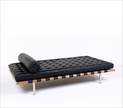 Exhibition Daybed - Premium Black Leather