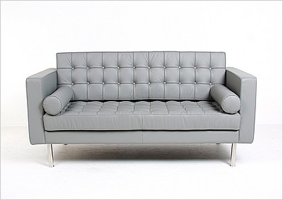 Mies van der Rohe Style: Resorhaus Loveseat