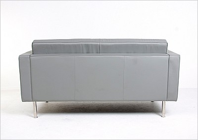 Mies van der Rohe Style: Resorhaus Loveseat