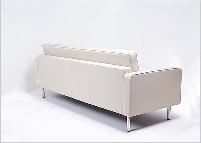 Mies van der Rohe Style: Resorhaus Sofa