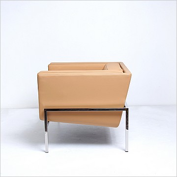 Eero Saarinen Style: GM Lobby Lounge Chair