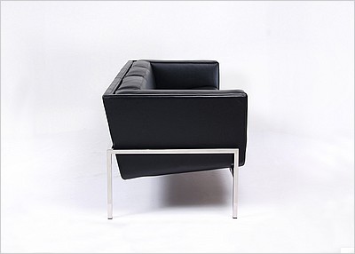 GM Lobby Sofa - Saarinen Style