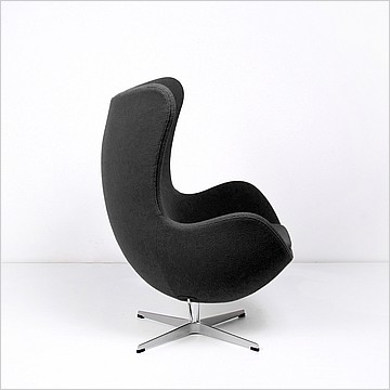 Jacobsen Egg Chair - Midnight Black