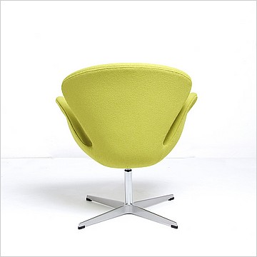 Jacobsen Style: Swan Chair