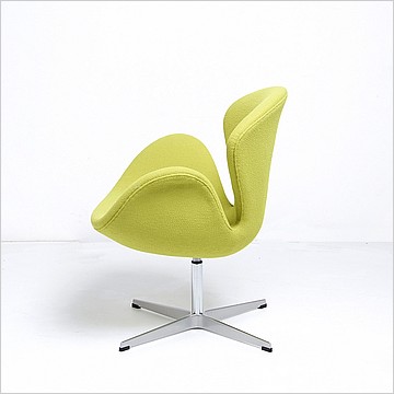 Jacobsen Style: Swan Chair