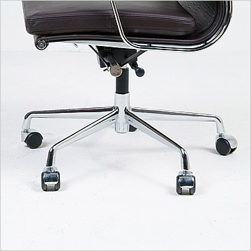 Charles Eames Style: Soft Pad Office Chair (Mid Back)