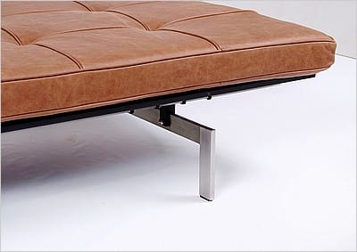 Kjaerholm Style: PK80 Daybed