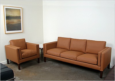 Mogensen Style: Model 2333 Style Sofa