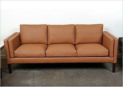 Mogensen Style: Model 2333 Style Sofa