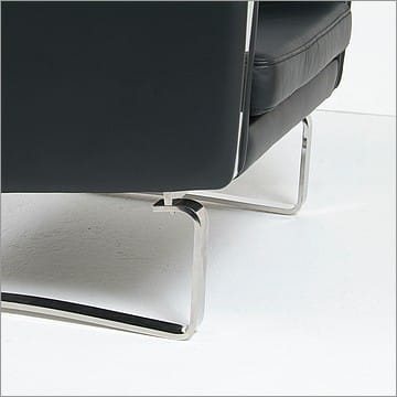 Wegner Style: JH Lounge Chair