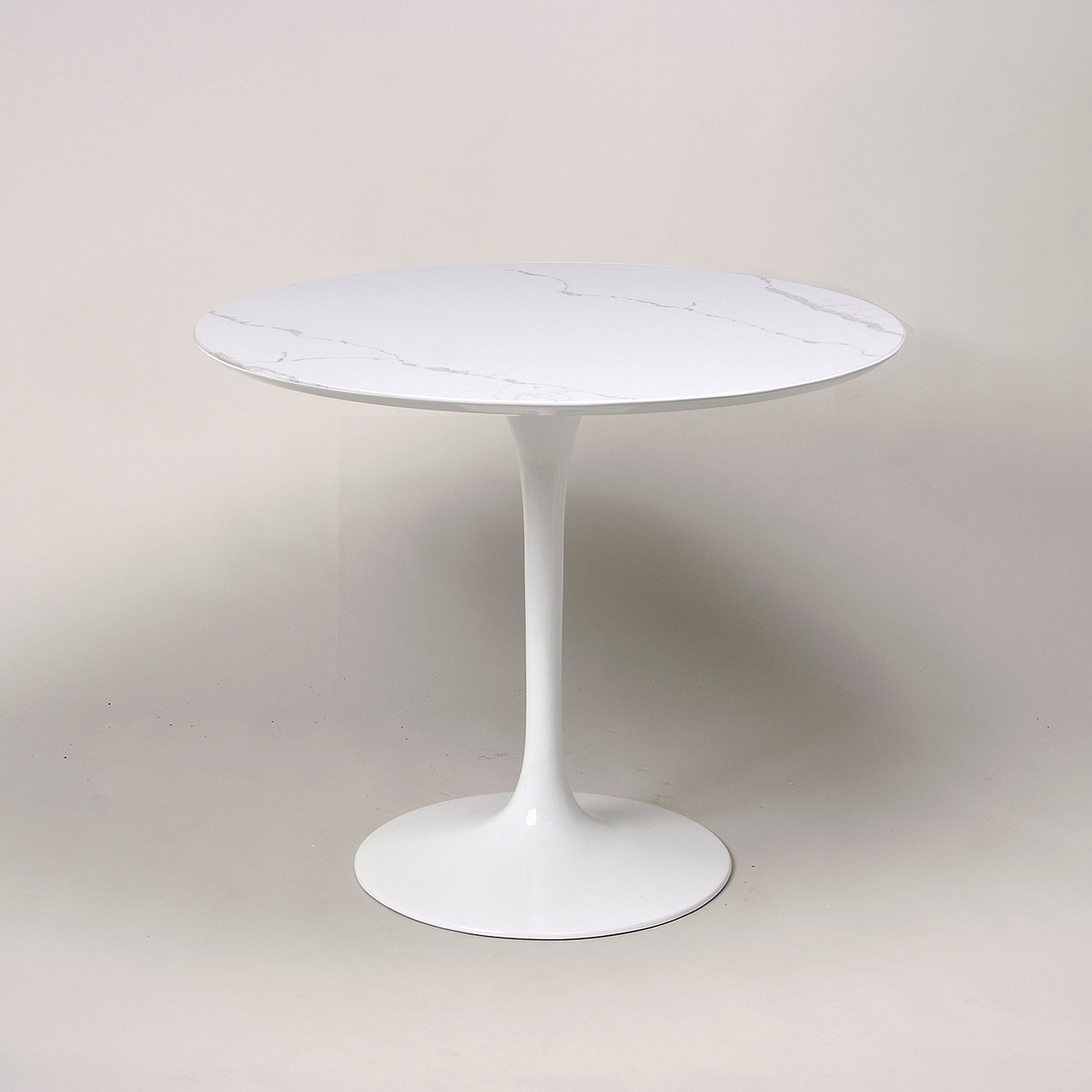 Tulip Dining Table 36 Inch Round - Quartz Top | Eero