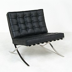 Show product details for Exhibition Chair - Standard Black Leather
