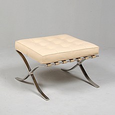 Show product details for Mies van der Rohe Style: Exhibition Footstool