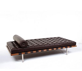 Exhibition Daybed - Java Brown Leather