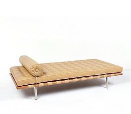 Show product details for Exhibition Daybed - Driftwood Tan Leather