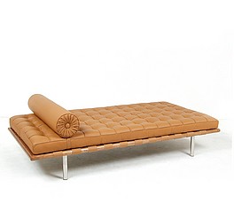 Exhibition Daybed - Sienna Brown Leather