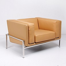 Show product details for Eero Saarinen Style: GM Lobby Lounge Chair
