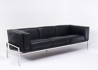 GM Lobby Sofa - Saarinen Style