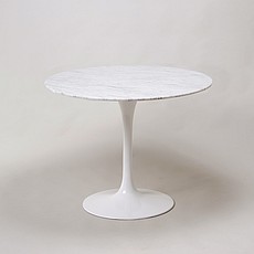 Saarinen Tulip Bistro Table 36 Inch Round - White Quartz with Grey Veins