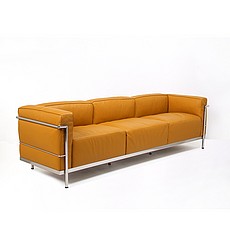 Le Corbusier LC3 Feather Sofa in Saddle Brown