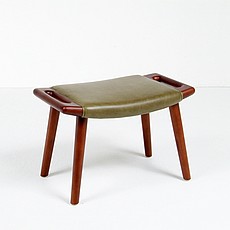 Show product details for Wegner Style: Papa Bear Footstool